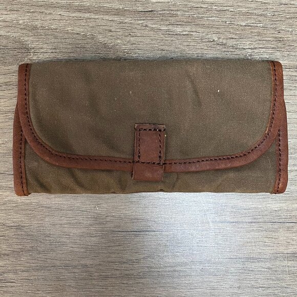 Duluth Trading Co Other - Canvas Duluth Trading Company Trifold Wallet